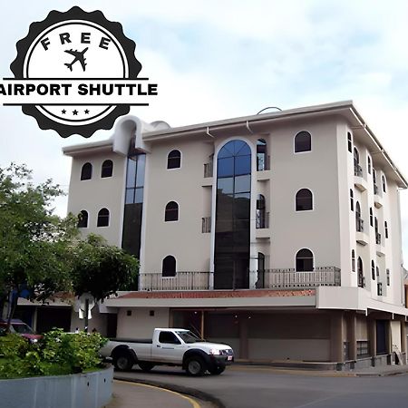 Alajuela Backpackers Airport Hostel المظهر الخارجي الصورة